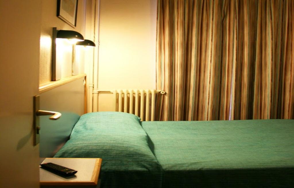 Hotel Amarys Simart 巴黎 客房 照片