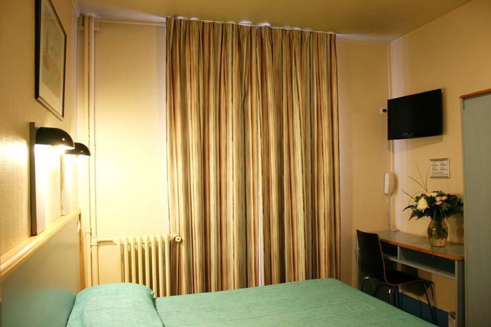 Hotel Amarys Simart 巴黎 外观 照片